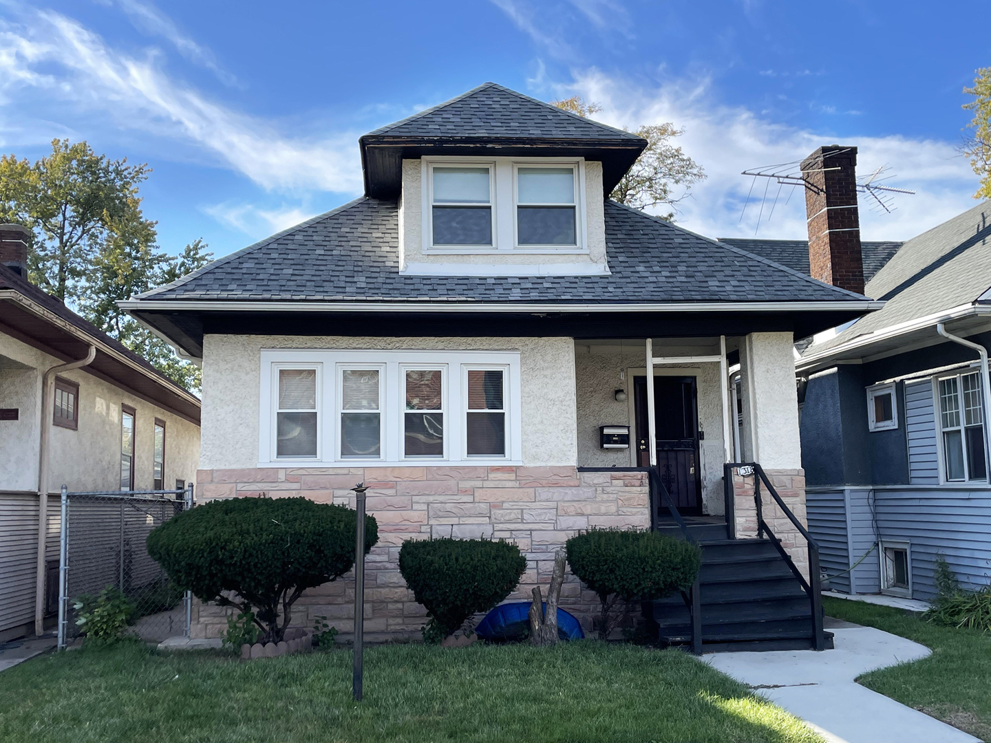 1318 North Menard Avenue Chicago IL 60651