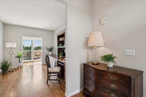 1369 Calamus Lane Grayslake IL 60030