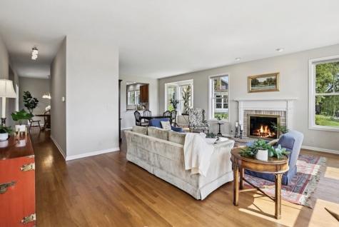 1369 Calamus Lane Grayslake IL 60030