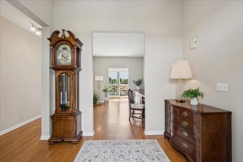 1369 Calamus Lane Grayslake IL 60030