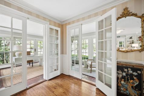 500 Maple Street Winnetka IL 60093