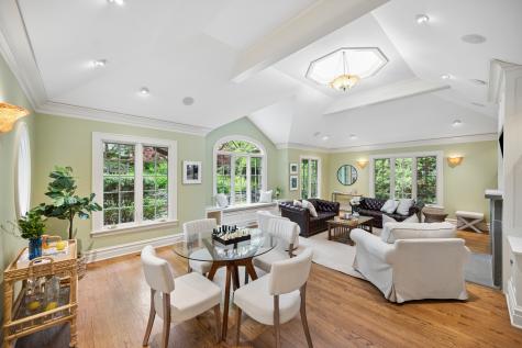 500 Maple Street Winnetka IL 60093