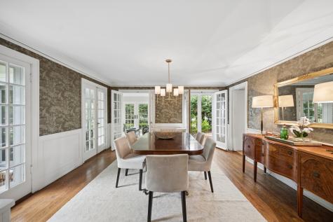 500 Maple Street Winnetka IL 60093
