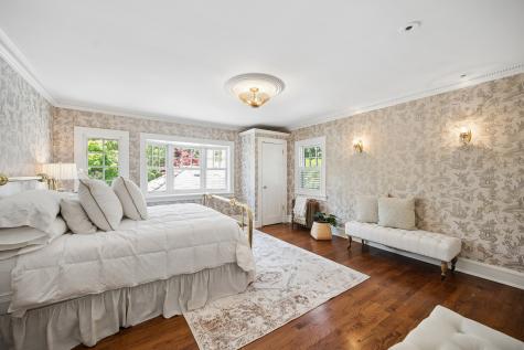 500 Maple Street Winnetka IL 60093