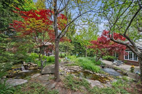 500 Maple Street Winnetka IL 60093