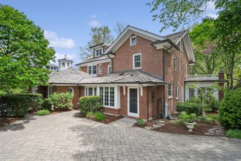 500 Maple Street Winnetka IL 60093