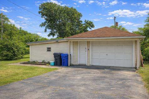 4627 Custer Avenue Lyons IL 60534