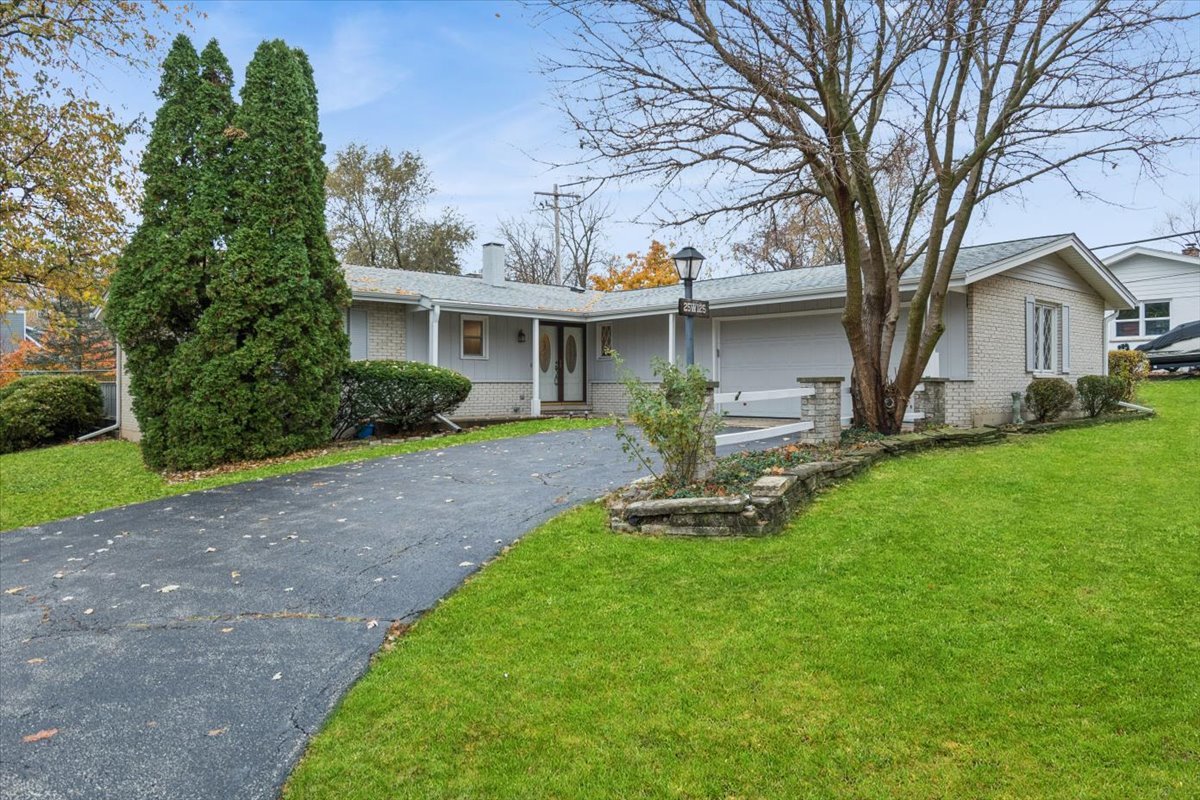 25W125 Lacey Avenue Naperville IL 60563