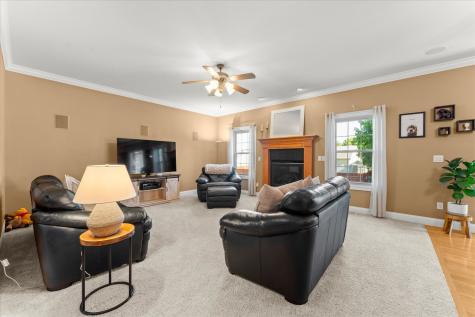 704 Hawk Drive Mahomet IL 61853