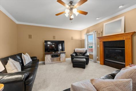 704 Hawk Drive Mahomet IL 61853