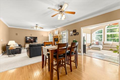 704 Hawk Drive Mahomet IL 61853