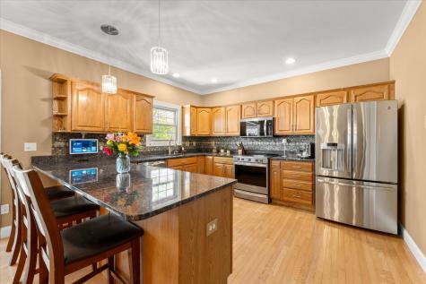 704 Hawk Drive Mahomet IL 61853