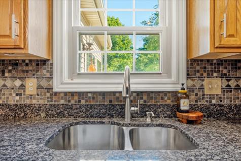 704 Hawk Drive Mahomet IL 61853
