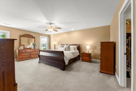 704 Hawk Drive Mahomet IL 61853