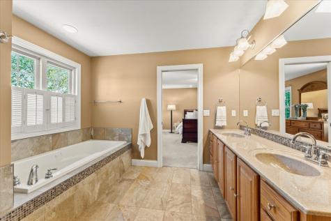704 Hawk Drive Mahomet IL 61853