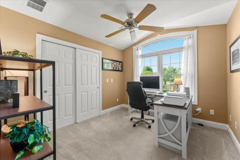 704 Hawk Drive Mahomet IL 61853
