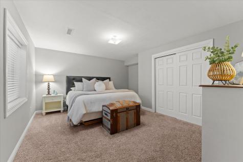 704 Hawk Drive Mahomet IL 61853