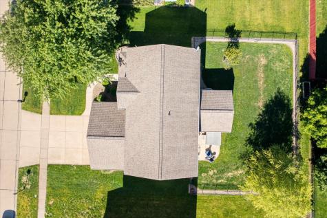 704 Hawk Drive Mahomet IL 61853
