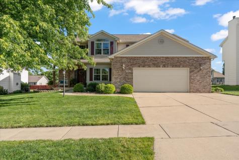 704 Hawk Drive Mahomet IL 61853