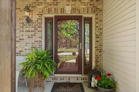 704 Hawk Drive Mahomet IL 61853