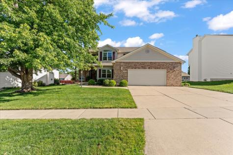704 Hawk Drive Mahomet IL 61853