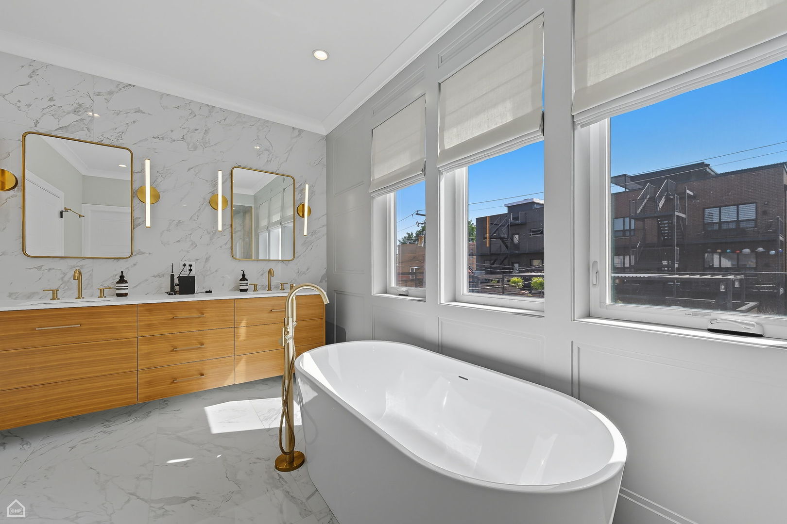 2421 West Belden Avenue Chicago IL 60647