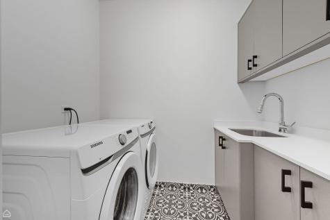2421 West Belden Avenue Chicago IL 60647