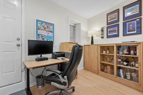 623 West Drummond Place Chicago IL 60614
