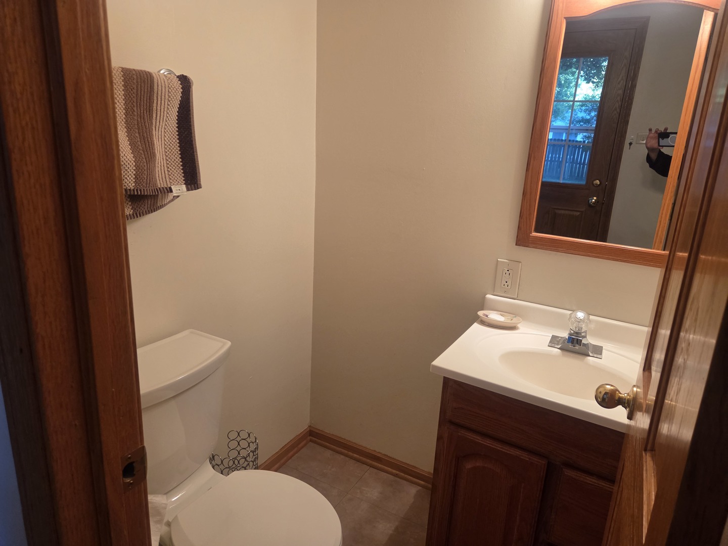 18W193 Holly Avenue Darien IL 60561