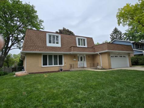 18W193 Holly Avenue Darien IL 60561