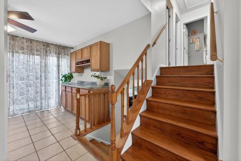 701 Buffalo Circle Carol Stream IL 60188