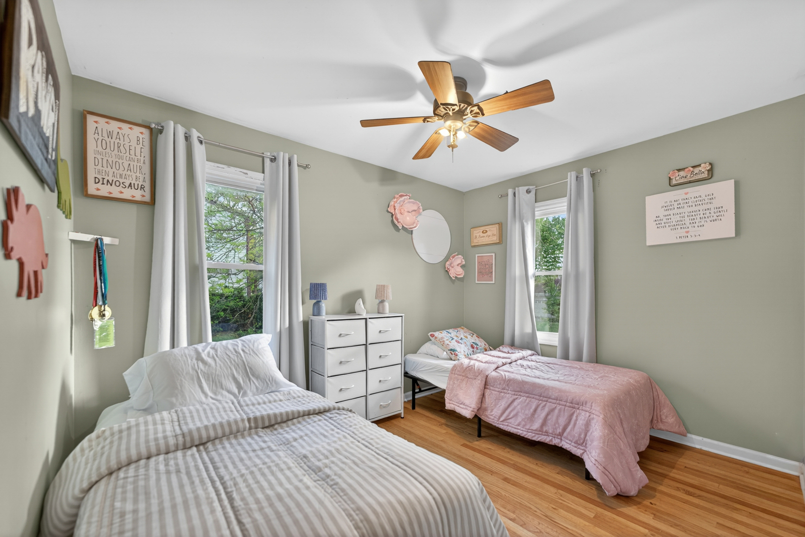 701 Buffalo Circle Carol Stream IL 60188