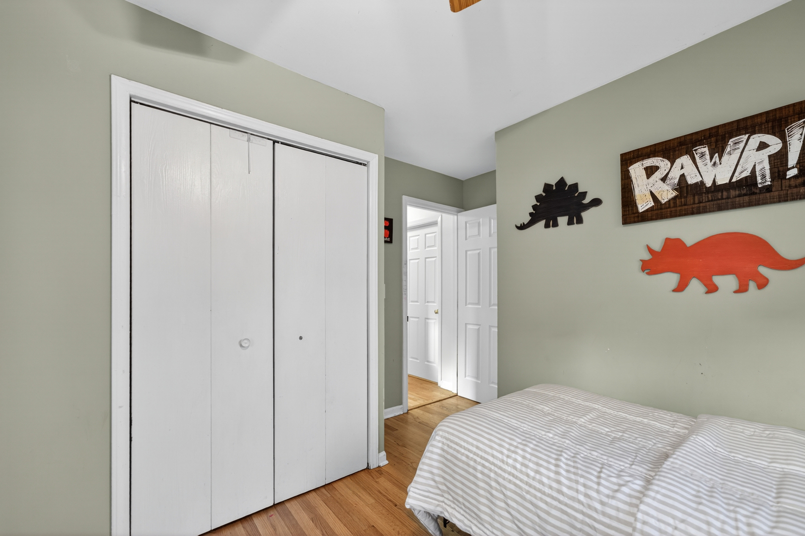 701 Buffalo Circle Carol Stream IL 60188