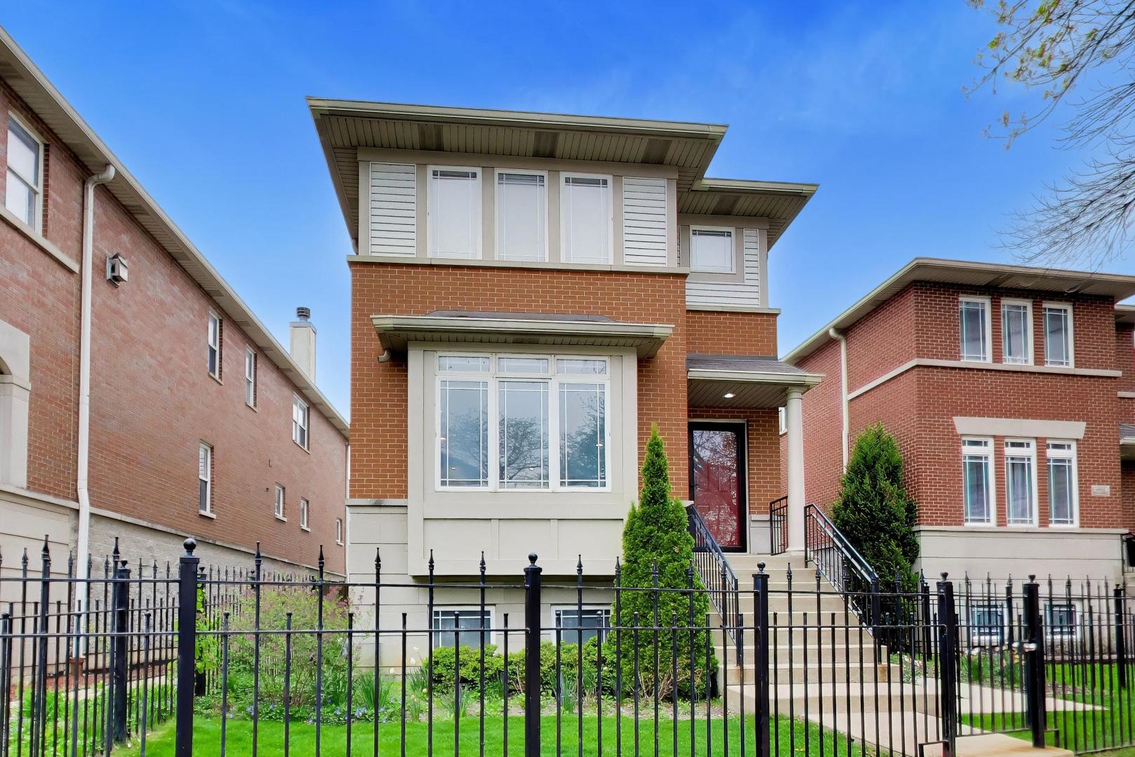 4856 South Cornell Avenue Chicago IL 60615