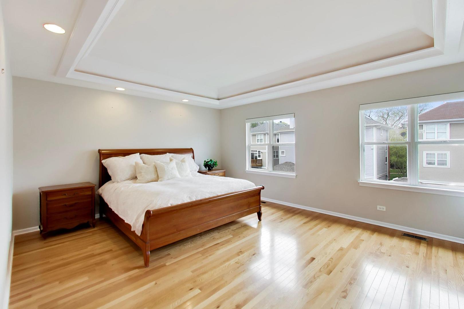 4856 South Cornell Avenue Chicago IL 60615