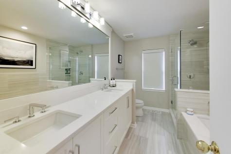 4856 South Cornell Avenue Chicago IL 60615