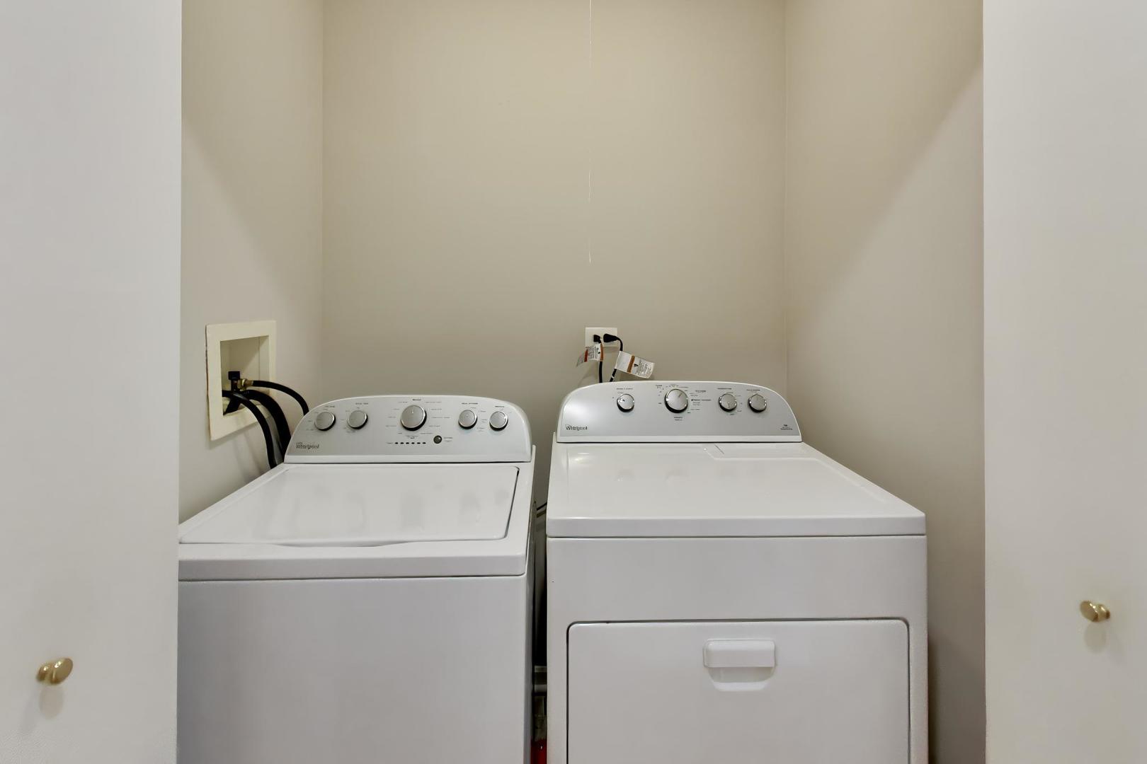 4856 South Cornell Avenue Chicago IL 60615