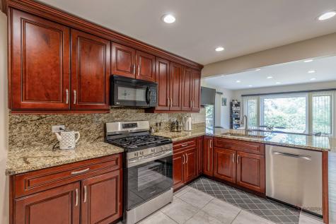 409 Chicory Lane Buffalo Grove IL 60089