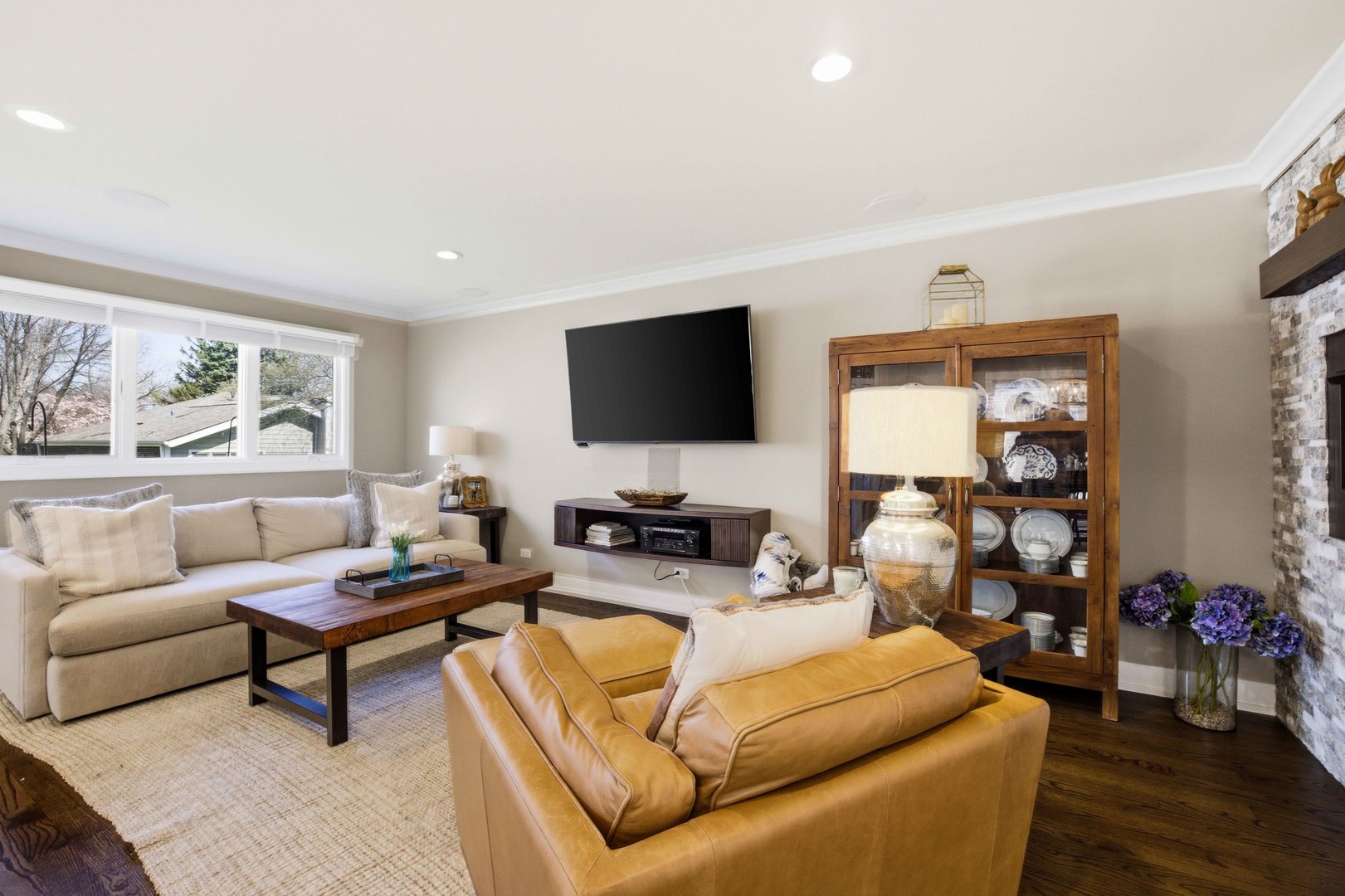 2105 Timber Lane Wheaton IL 60189