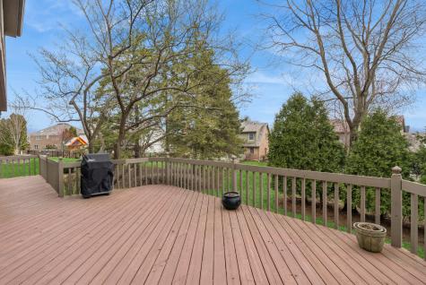 1204 Kristin Drive Libertyville IL 60048