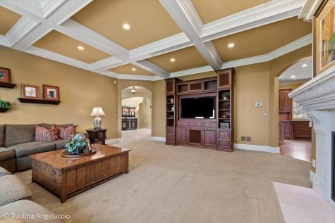 419 North Valley Hill Road Bull Valley IL 60098