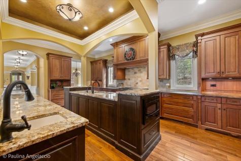 419 North Valley Hill Road Bull Valley IL 60098