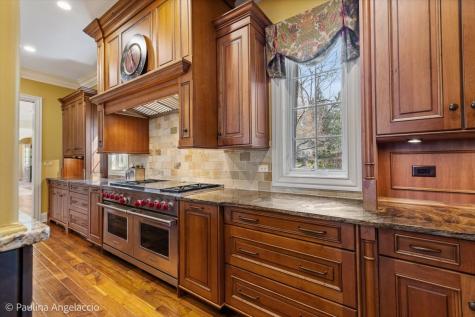 419 North Valley Hill Road Bull Valley IL 60098