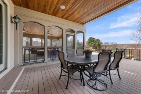 419 North Valley Hill Road Bull Valley IL 60098