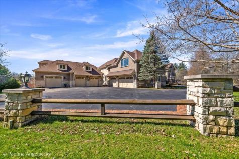 419 North Valley Hill Road Bull Valley IL 60098