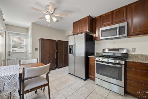 502 East Oak Street Lake In The Hills IL 60156