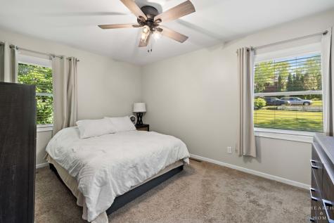 502 East Oak Street Lake In The Hills IL 60156