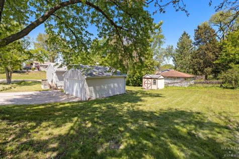 502 East Oak Street Lake In The Hills IL 60156
