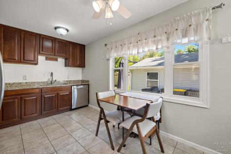 502 East Oak Street Lake In The Hills IL 60156