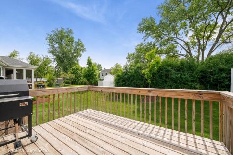 1569 Dempsey Drive St. Charles IL 60174